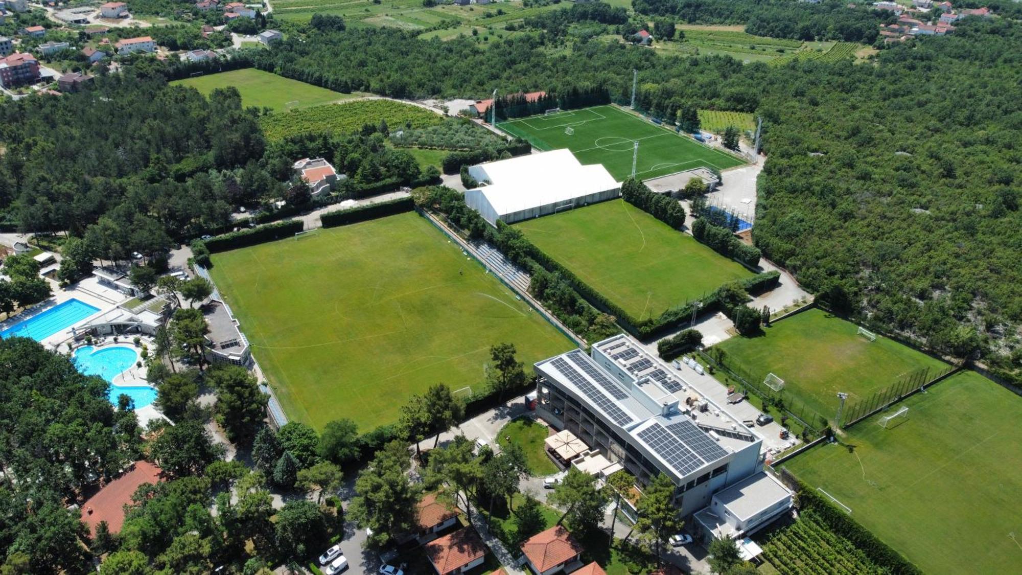 Bungalows Sport Centar เมจูโกเรีย ภายนอก รูปภาพ